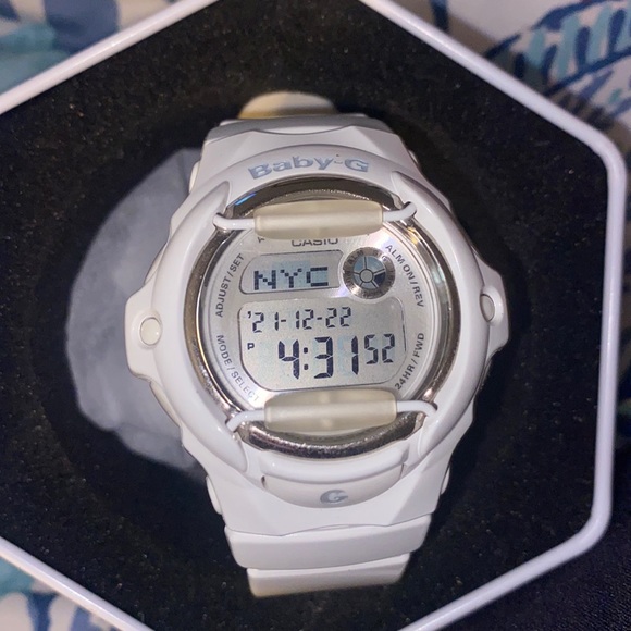 baby g watch - Picture 1 of 5